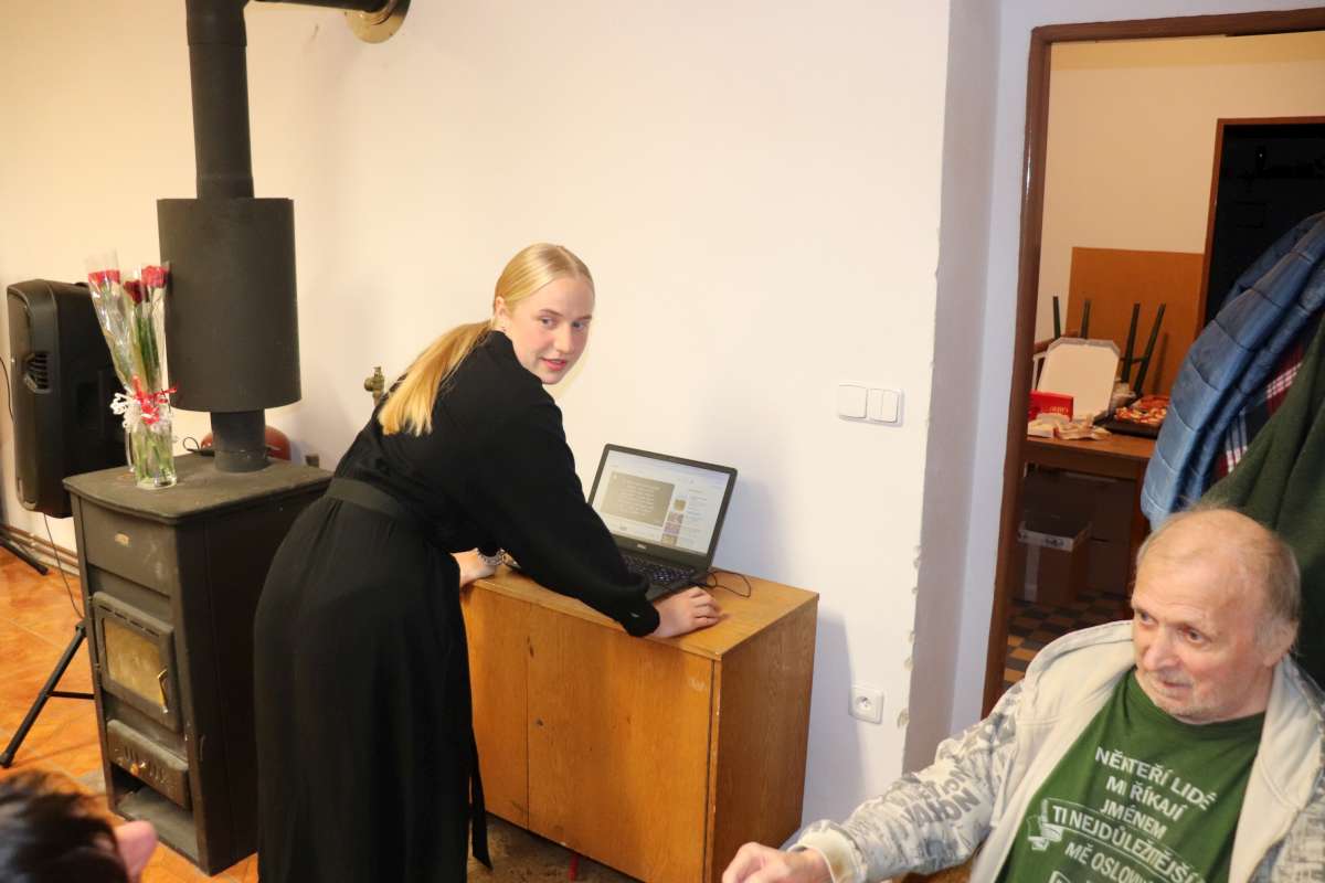 IMG_4368-1200