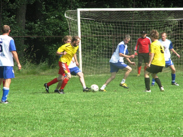 fotbal turnaj Nišovice 5.7.2007 055.jpg