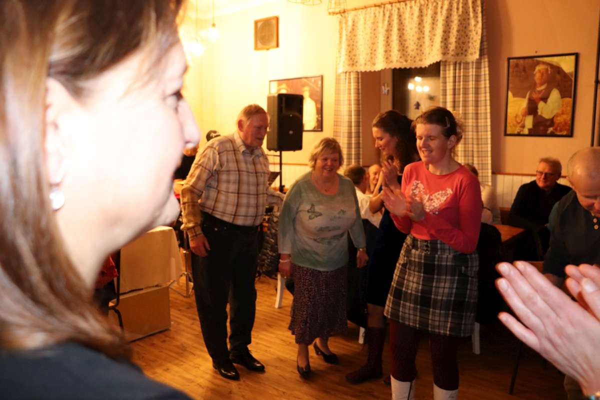 IMG_3129-1200